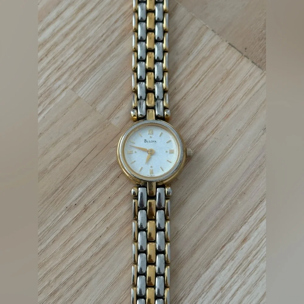 Bulova Vintage Ladies Watch Two-Tone Bracelet Pearl Dial Stainless Case New Batt